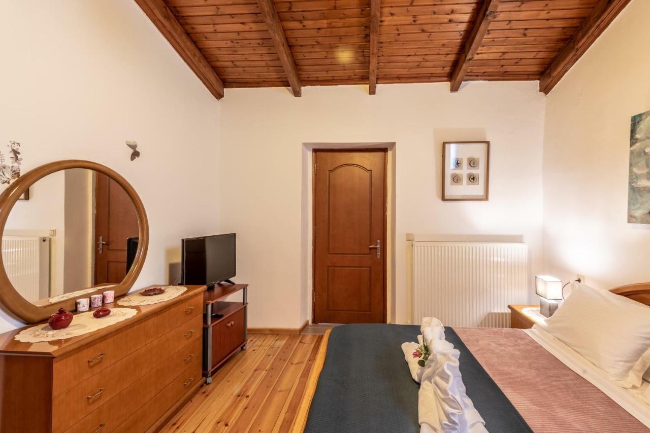 Vilkas Home Topolia Esterno foto